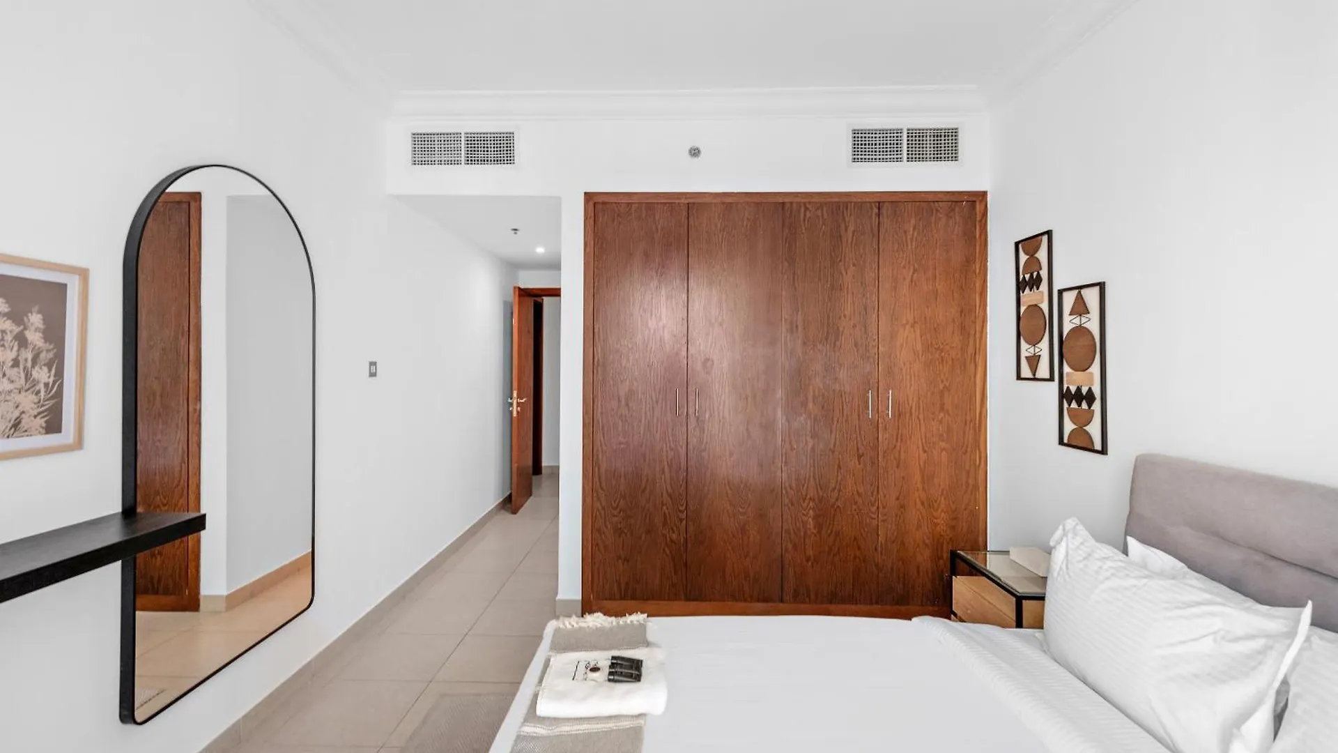 두바이 Luxury 2Bdr In Downtown 8 Blvd Walk 아파트